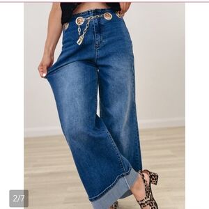 Blue Flare Wide-Leg Jeans with Vintage-Inspired Style